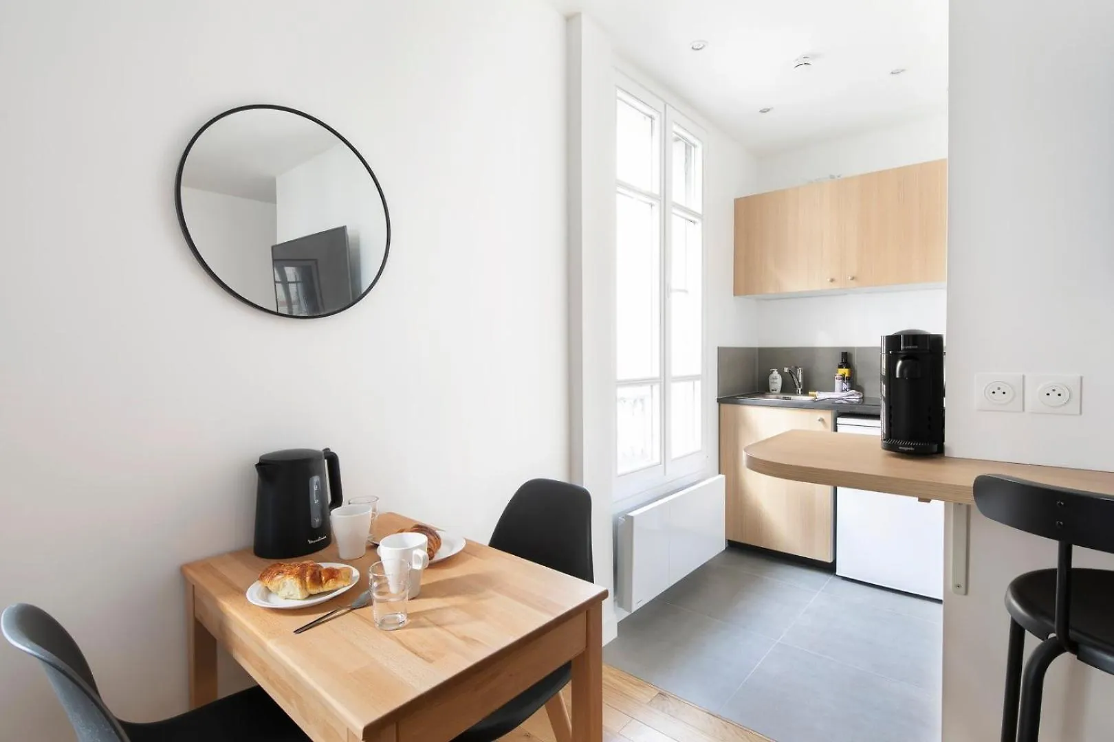 Guestready - Cozy Parisian Escape For 2 Apartment  Paris